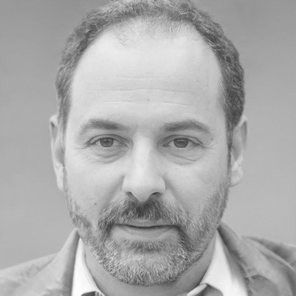 Portrait de Maxime Dubois, formateur en relations familiales
